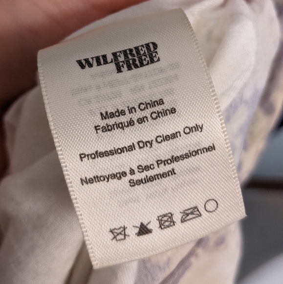 Wilfred Free Floral Tanks - Picture 3 of 4